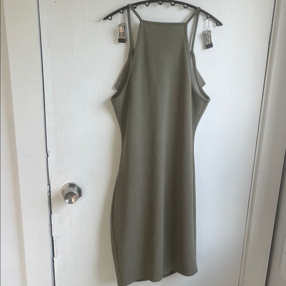 Streetwear Society Olive Mini Dress - Picture 5 of 5